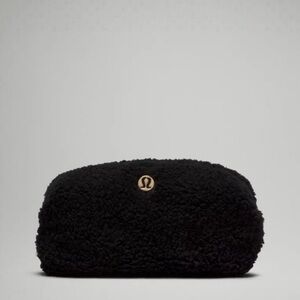 Lululemon Feeling Ready Pouch *Fleece